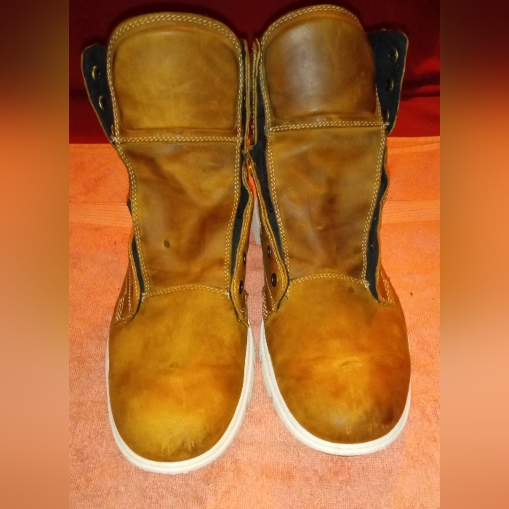 TIMBERLAND'S.
